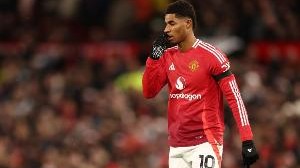 西媒：巴萨可能出售维克托、佩尼亚和克里斯滕森，以注册拉什福德