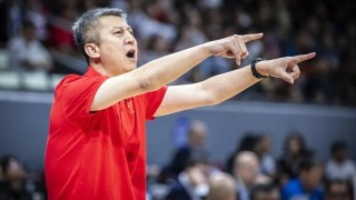 低调看球-郭士强：赛前强调40分钟的比赛 靠坚强意志品质为国而战信仰赢球