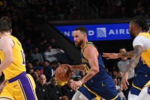 10战8胜！勇士后程发力复苏：永远别低估库里