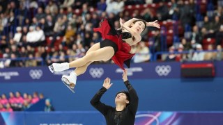 低调看球-开场摔倒后稳住，隋文静/韩聪短节目排名第6晋级